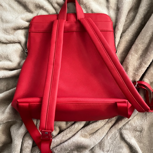 Disney Mickey Mouse Essential Backpack - Picture 3 of 4